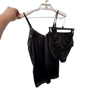 International Boutique Undercover wear nwt set panties top lingerie S US…